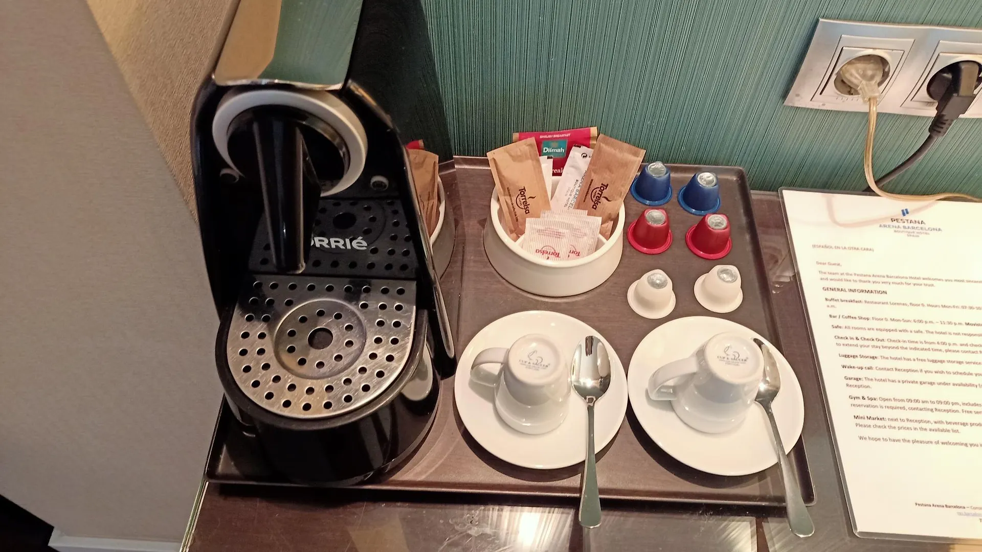 ホテル ペスターナ アレーナ バルセロナ
