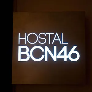 オスタル Bcn 46 ** バルセロナ